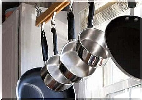 Stainless steel pots