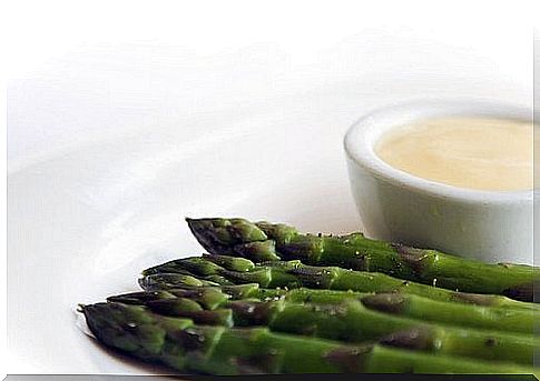 Green asparagus