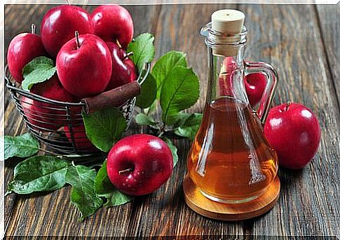 Apple vinegar