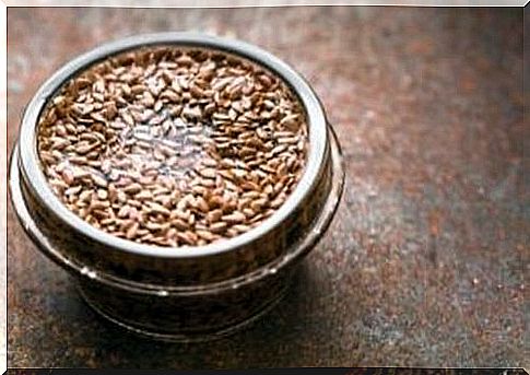 Flaxseed water - 6 amazing health benefits