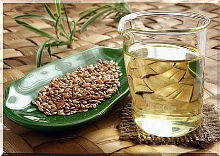 Linseed water from flax seeds