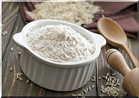 Rice flour is useful for hard feet