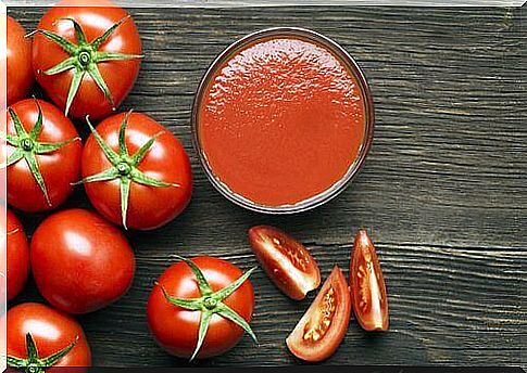 tomato juice for healthy veins