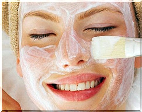 Homemade masks to refresh the skin of the face