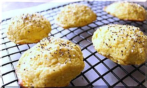 How to make cauliflower bread with garlic?  Here is the recipe!