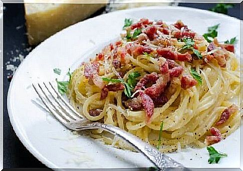 Spaghetti Carbonara - get to know a great recipe!